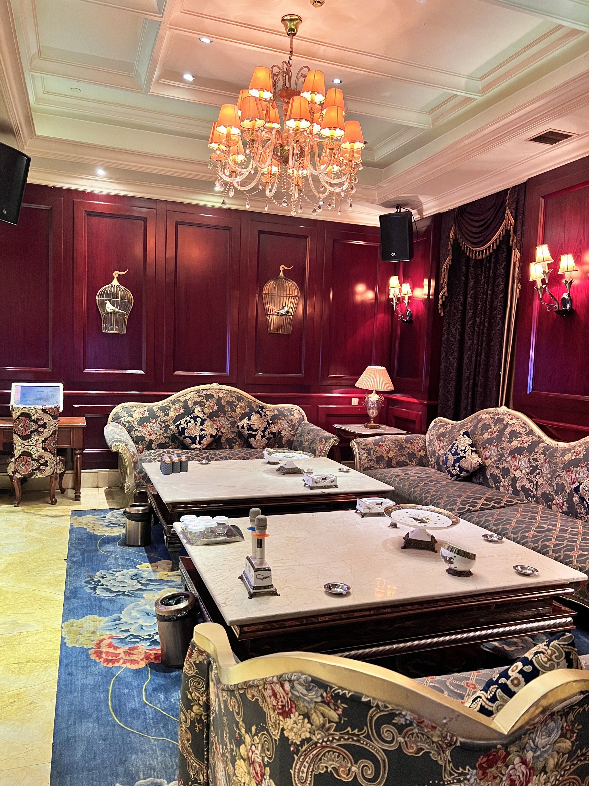 兰州商务ktv价格多少钱一个小时-城关区ktv预定